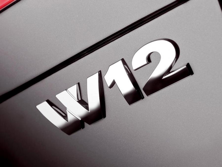  Volkswagen Touareg W12 2005 года  (фото 3 из 8)